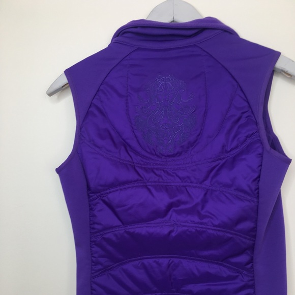 athleta down vest with floral design on back Small - Picture 3 of 3